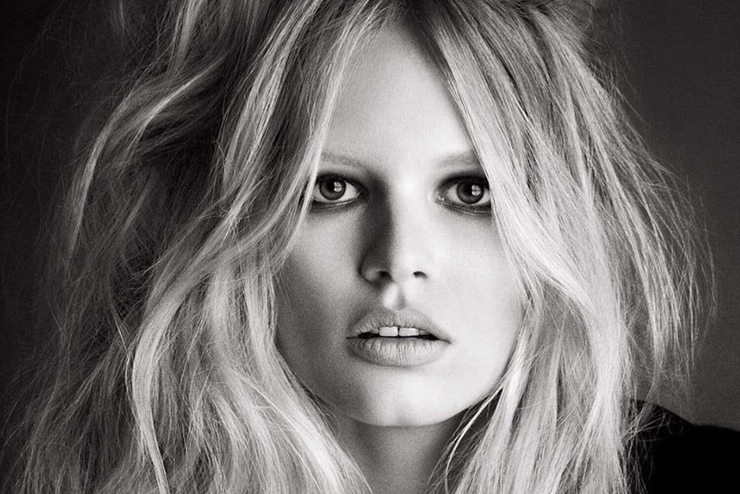 Does Eyeliner Tattoo Hurt? Your Ultimate Guide To Eyeliner Tattoo