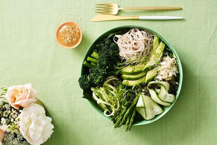 Recipe: Detoxing Plant-Based Green Noodle Bowl