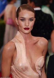 Rosie Huntington-whiteley