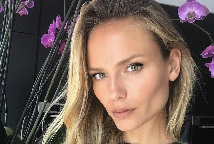  Image: Instagram @natashapoly 