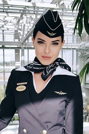 The Extreme Beauty Standards Flight Attendants Adhere To - Beauticate